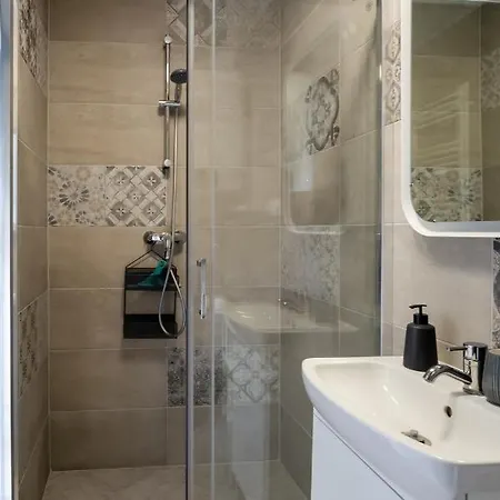 Stueble Kabinok Apartment *