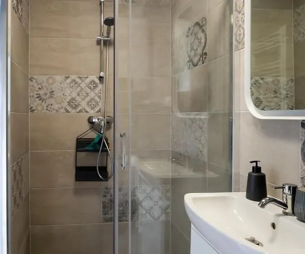 Stueble Kabinok شقة *